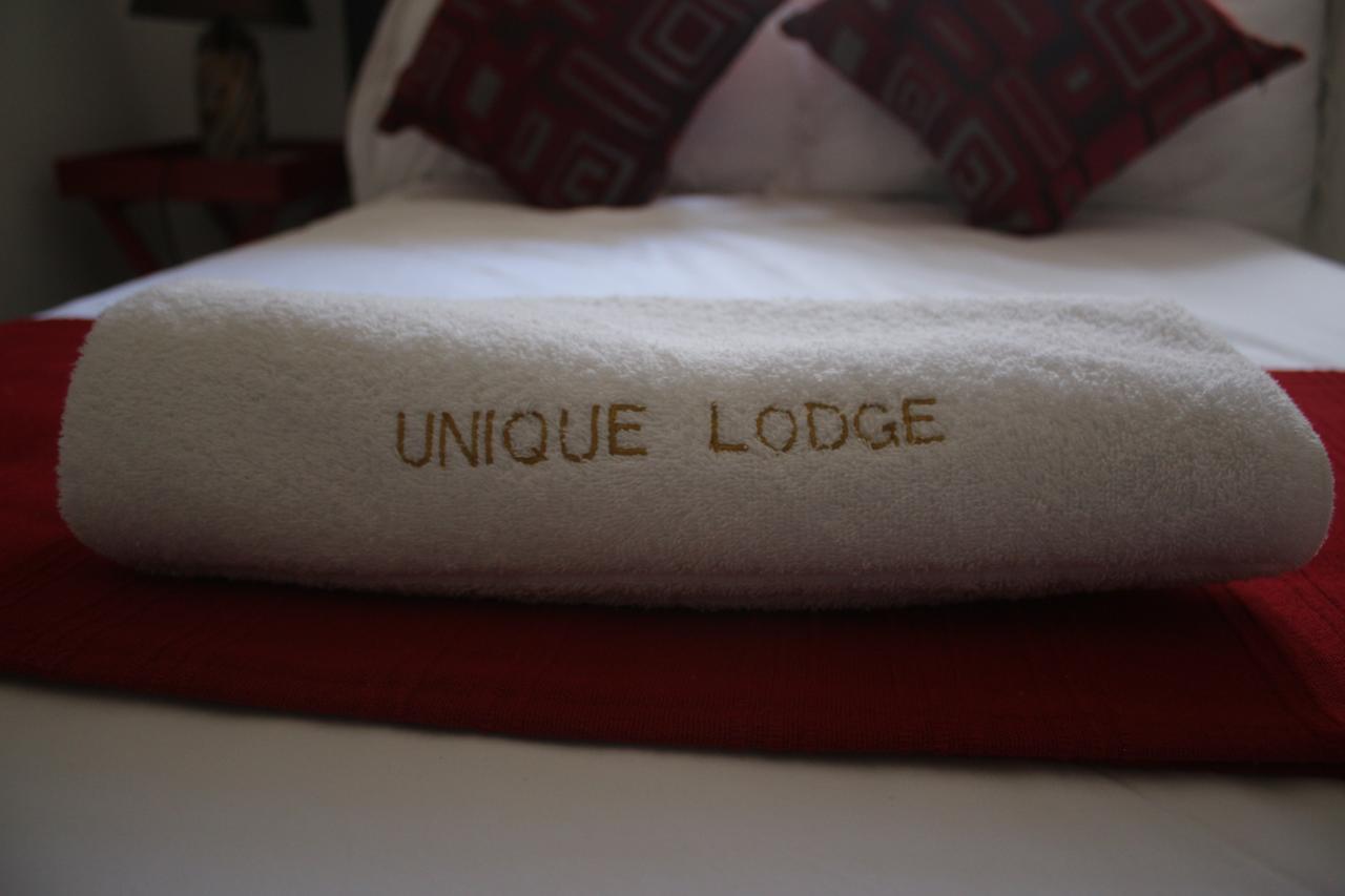Unique Lodge Kaapstad Buitenkant foto