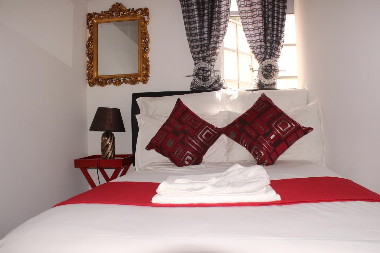 Unique Lodge Kaapstad Buitenkant foto